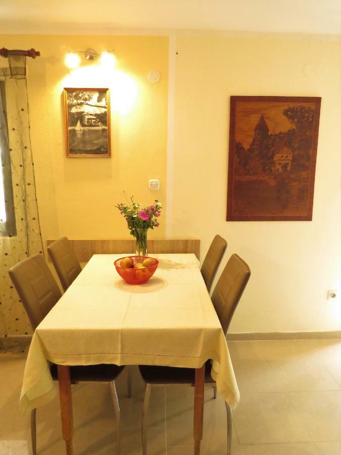 Great Apartment Mali Lošinj Zewnętrze zdjęcie