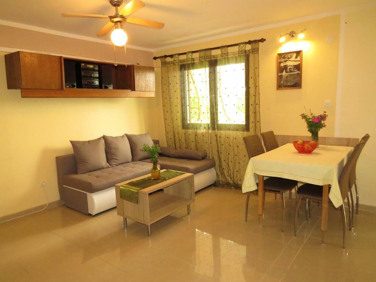 Great Apartment Mali Lošinj Zewnętrze zdjęcie